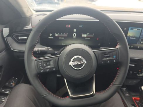 New 2026 Nissan Kicks SR w/ Cold Weather Package image 19