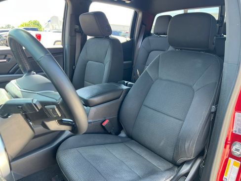 Used 2023 Chevrolet Colorado LT w/ LT Convenience Package AWD/4WD image 30