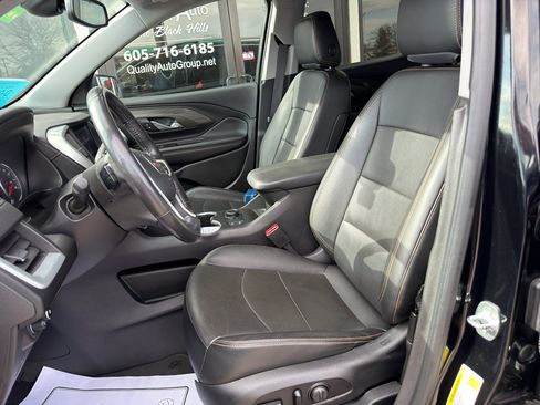 Used 2020 GMC Terrain SLT w/ Preferred Package AWD/4WD image 17