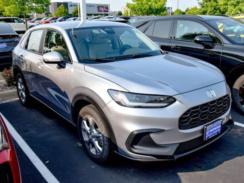 Used 2024 Honda HR-V LX image 15