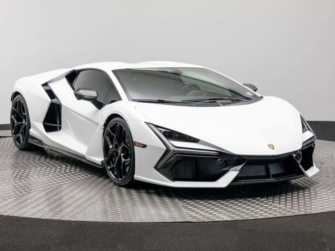 Used 2024 Lamborghini Revuelto image 47