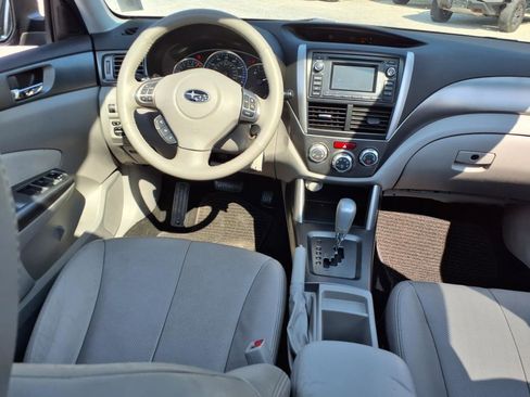 Used 2013 Subaru Forester 2.5X Limited image 15