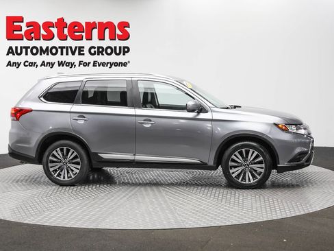 Used 2020 Mitsubishi Outlander SEL image 4