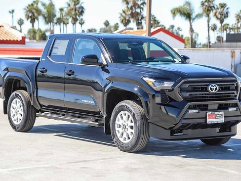 New 2026 Toyota Tacoma SR5 image 4