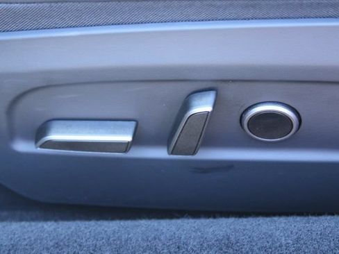 Used 2025 Tesla Model 3 Long Range RWD image 29