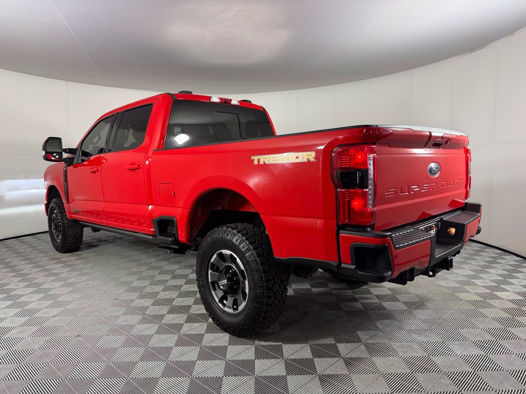 Used 2023 Ford F250 Lariat w/ Lariat Ultimate Package AWD/4WD image 8