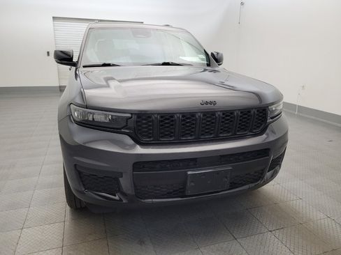 Used 2023 Jeep Grand Cherokee L Laredo RWD image 14