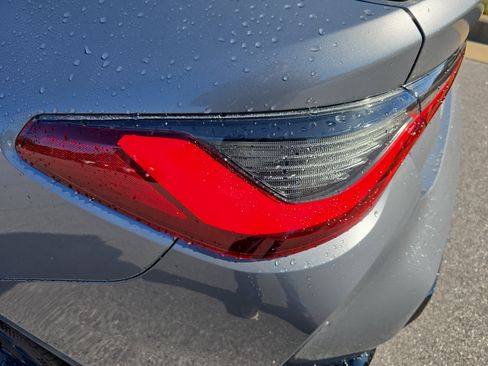 Used 2022 BMW M4 Coupe image 33