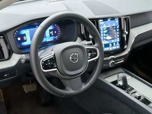 Certified 2025 Volvo XC60 B5 Plus w/ Climate Package AWD/4WD image 12