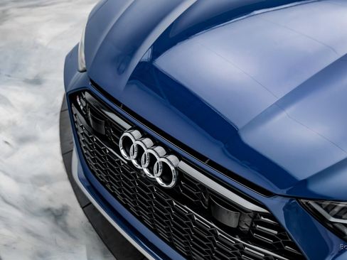 Used 2025 Audi RS 6 performance image 25