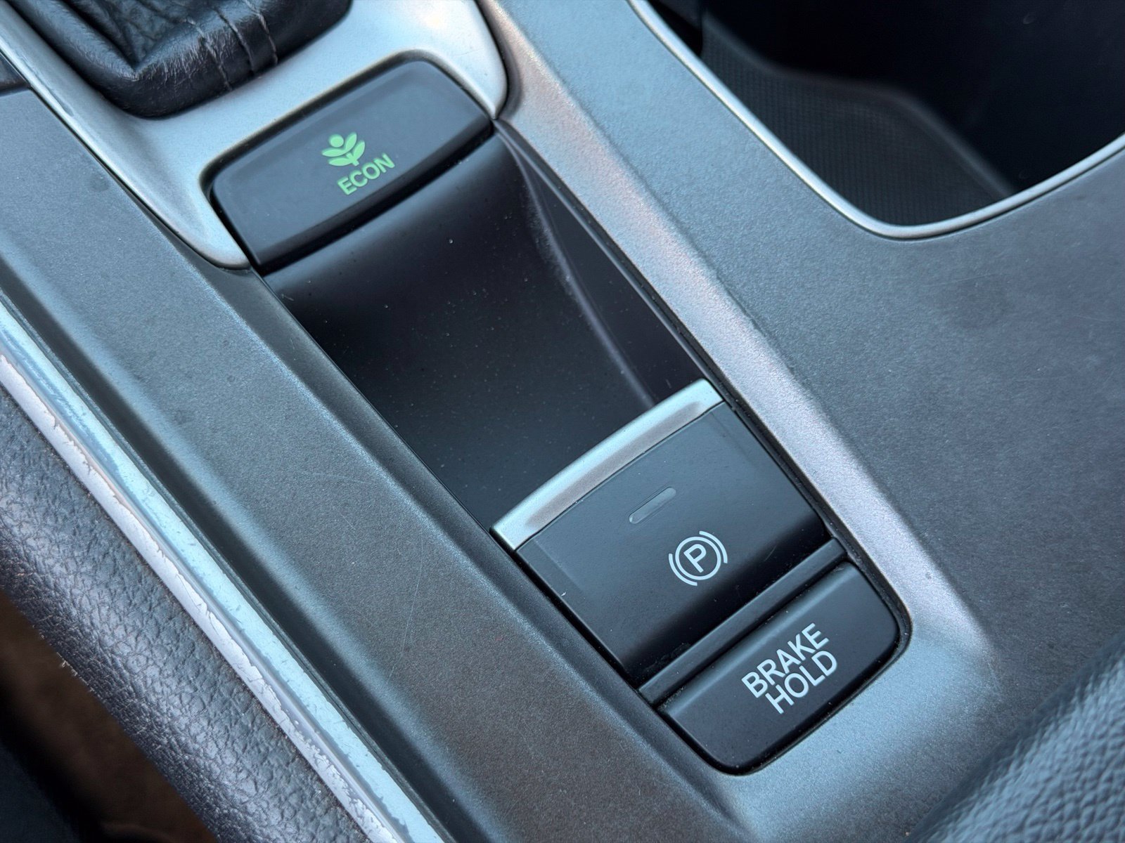 Used 2019 Honda Accord LX image 24