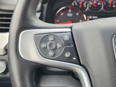 Used 2016 GMC Yukon SLT w/ Open Road Package AWD/4WD image 31