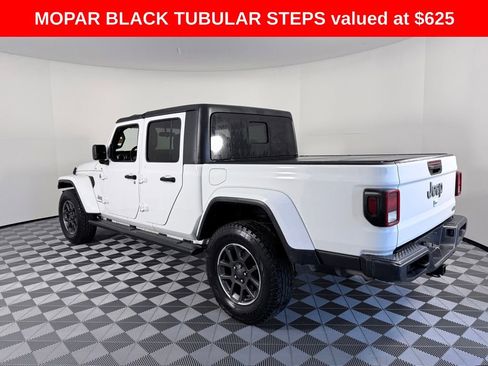 Used 2020 Jeep Gladiator Overland w/ Cold Weather Group image 5