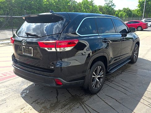 Used 2018 Toyota Highlander Plus image 4