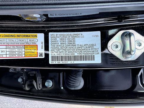 Used 2024 Honda Accord EX image 31