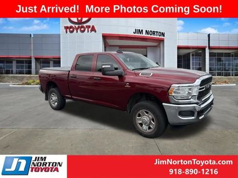 Used 2024 RAM 2500 Tradesman w/ Chrome Appearance Group image 1