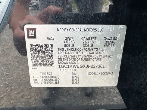 Used 2018 Chevrolet Silverado 2500 LTZ w/ Midnight Edition image 25