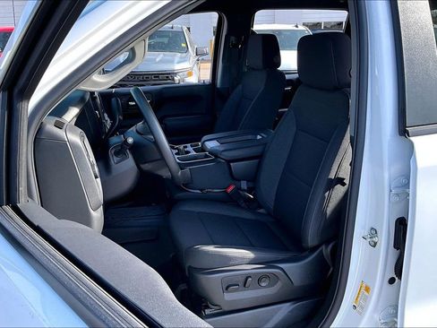 New 2026 Chevrolet Silverado 1500 Custom image 9