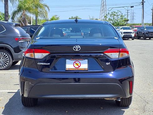 Used 2025 Toyota Corolla LE FWD image 5