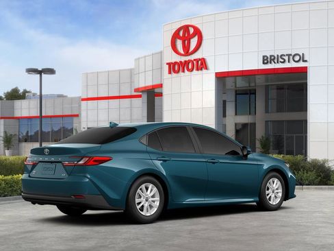 New 2026 Toyota Camry LE image 12