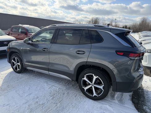 New 2026 Volkswagen Tiguan SE image 5