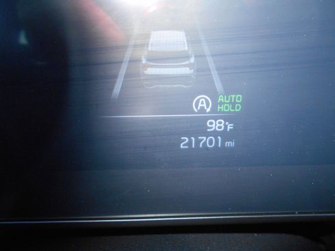 Used 2025 Kia Sportage X-Line w/ Premium Package AWD/4WD image 16
