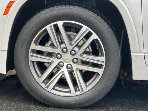 Used 2023 Chevrolet Traverse High Country w/ LPO, Floor Liner Package image 28