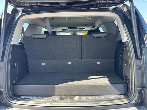 Used 2018 GMC Yukon SLT w/ Open Road Package image 8