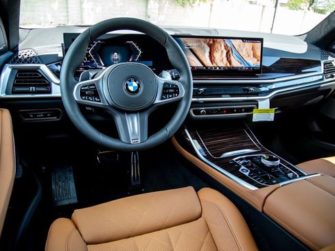 New 2026 BMW X7 xDrive40i w/ Executive Package image 10