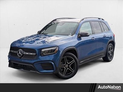 New 2025 Mercedes-Benz GLB 250