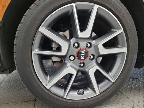 Used 2021 Kia Soul GT-Line image 31