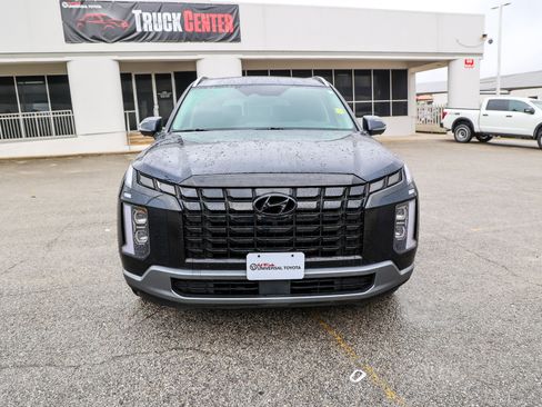 Used 2025 Hyundai Palisade SEL FWD image 3