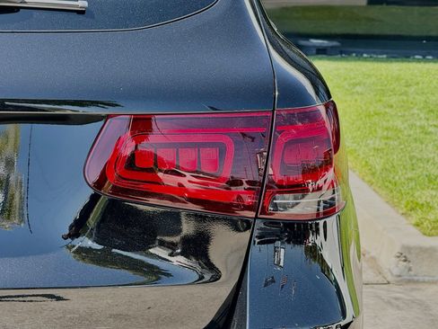 Used 2021 Mercedes-Benz GLC 300 image 14