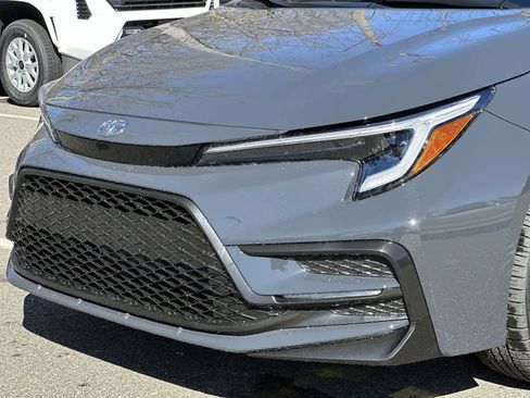 New 2026 Toyota Corolla SE image 11