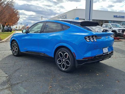 Used 2021 Ford Mustang Mach-E GT image 7