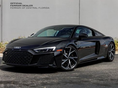 Used 2022 Audi R8 V10 performance image 1