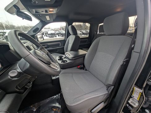 Used 2024 RAM 1500 Classic Warlock image 15