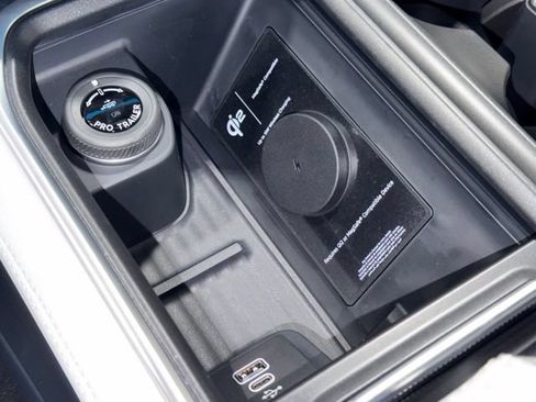 New 2027 Ford Expedition Platinum w/ Platinum Ultimate Package AWD/4WD image 21