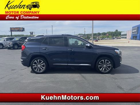 Used 2018 GMC Terrain Denali w/ Comfort Package AWD/4WD image 1