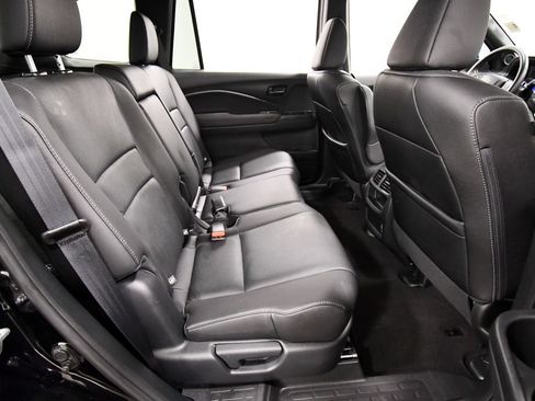 Used 2023 Honda Passport EX-L image 18