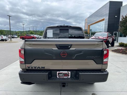 Used 2024 Nissan Titan PRO-4X w/ Pro-4x Convenience Package AWD/4WD image 21