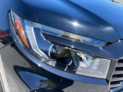 Used 2025 Honda Passport Black Edition image 28