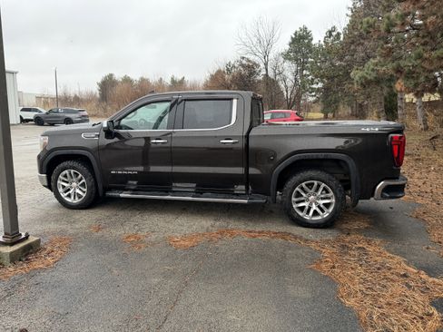 Used 2019 GMC Sierra 1500 SLT w/ SLT Convenience Package image 13