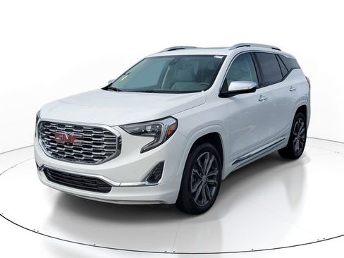 Certified 2019 GMC Terrain Denali w/ Advanced Safety Package image 2
