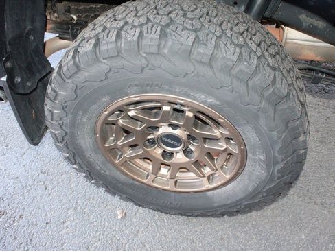 Certified 2023 Toyota Tacoma 4x4 Double Cab image 63