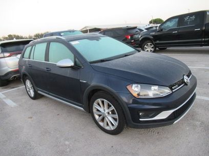 Used 2017 Volkswagen Golf Alltrack SE