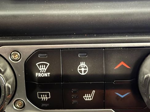 Used 2022 Jeep Wrangler Unlimited Sahara w/ Cold Weather Group image 42