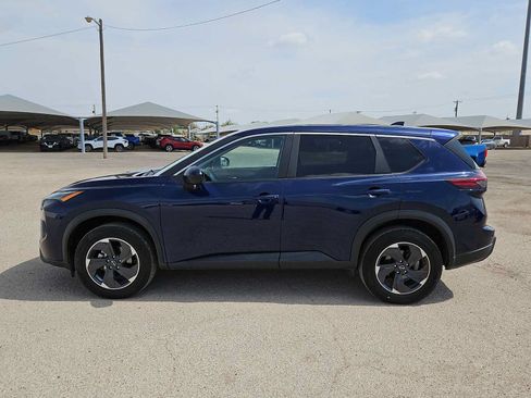 Used 2025 Nissan Rogue SV FWD image 5
