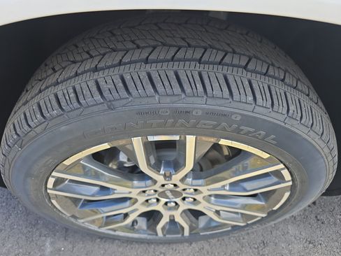 New 2026 GMC Acadia Denali Ultimate image 11