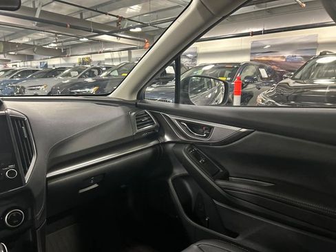 Used 2023 Subaru Impreza 2.0i Limited image 24
